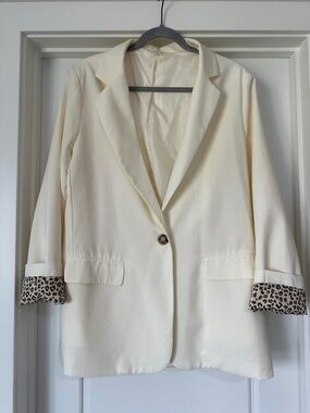 JODIFL Cream Single-Button Blazer with Leopard Cuff Detail